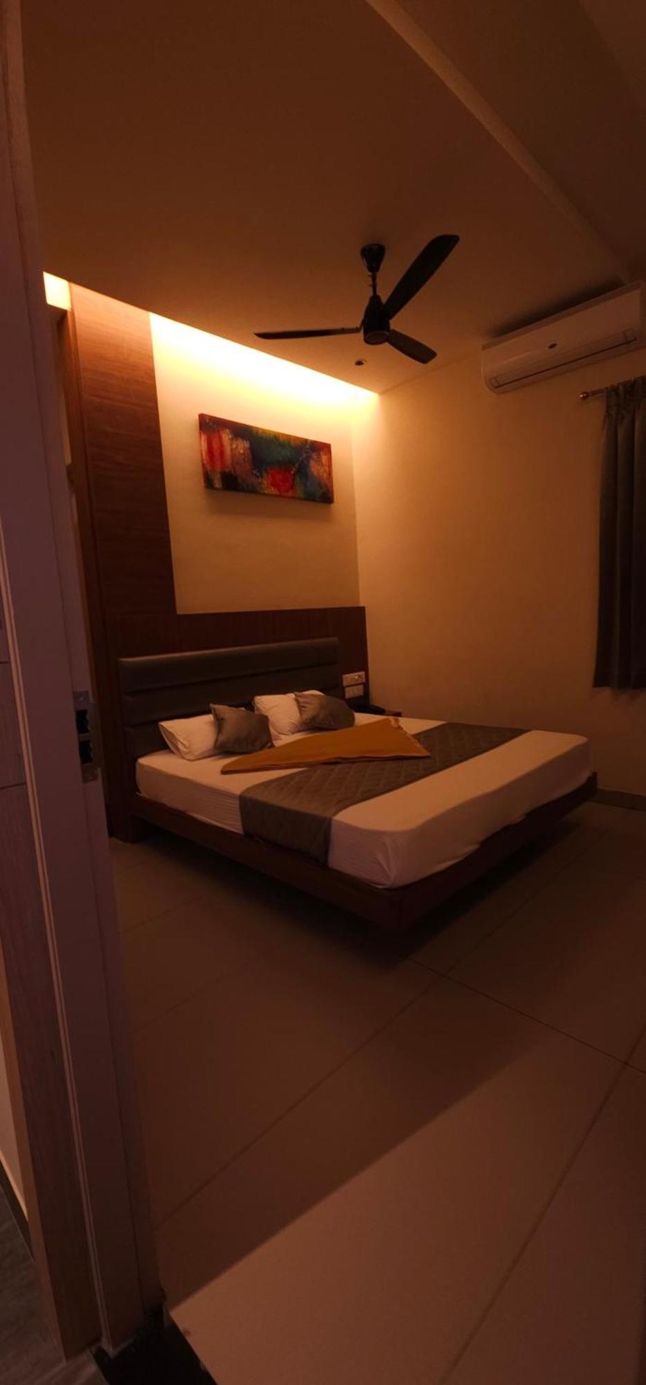 Elite Residency Palni